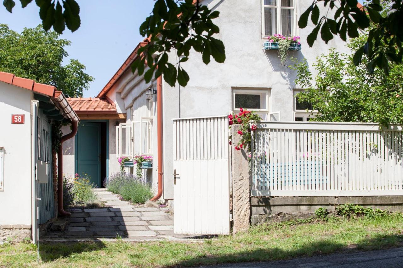 Domecek Na Kvetinovem Statku Zdice Exterior foto